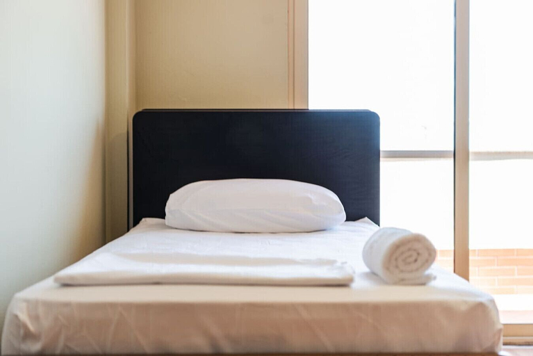 Room 4, Bright Comfy 2BR Apartment by the Adriatic, Durrësit