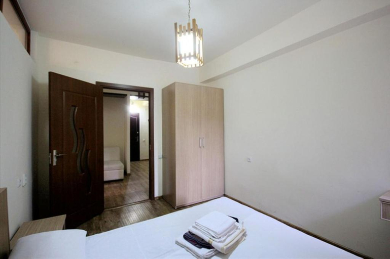 Bedroom 1, Rent Inn Yerevan on Saryan Street, Yerevan
