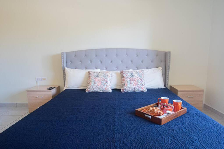 2, Blue Star Aruba Villa