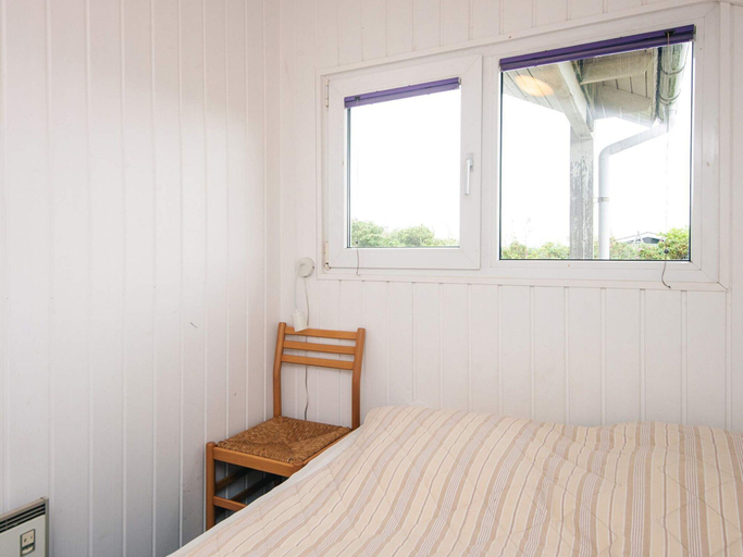 Bedroom 2, 8 Person Holiday Home in Ringkobing, Ringkøbing-Skjern