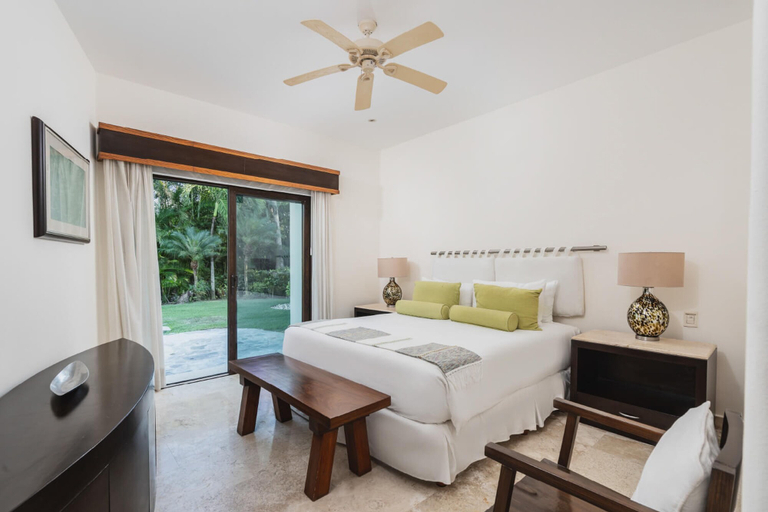 Room 2, La Serenata in Punta Mita, Compostela