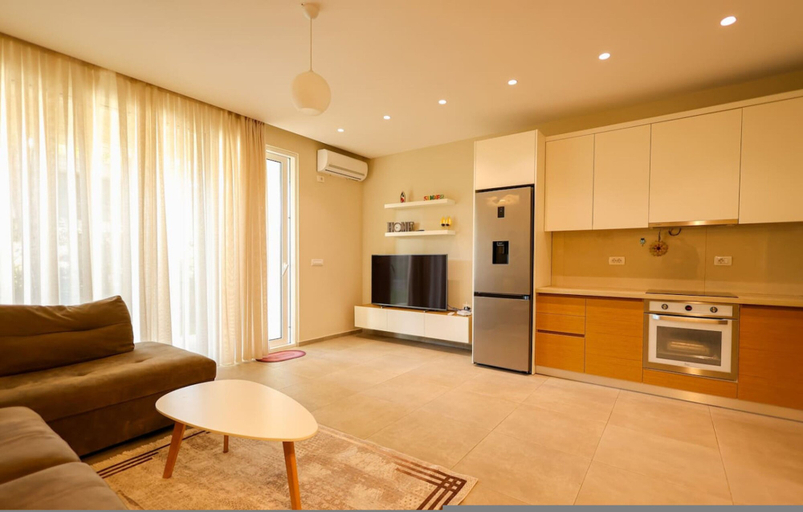 Room 2, Sanpietro Vacation Apartment 034, Durrësit