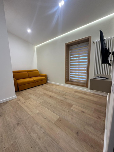 Others 5, Apartment suite Mukachevo, Mukachivs'ka