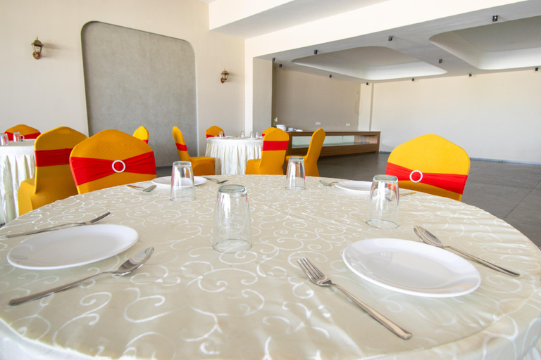 Food & Drinks 5, Hotel Sing 65, Bangalore