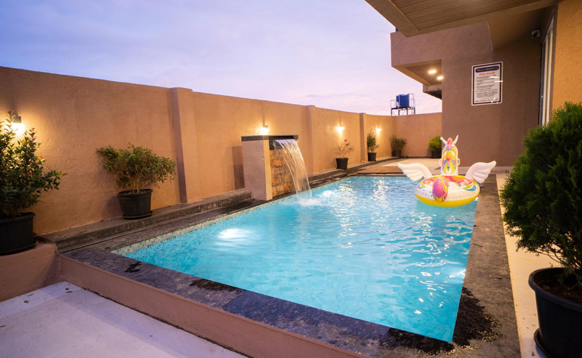 Sport & Beauty 4, VILLA CREDENCE – AN ETHEREAL BLISS, Satara