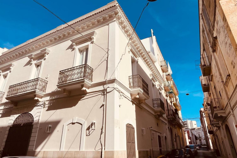 Others 5, Palazzo Lagreca, Bari