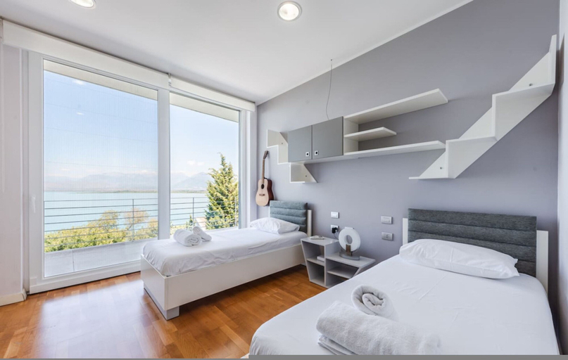 Room 4, Sunrise The Twin Villa, Shkodrës