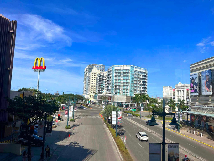 2, Iloilo Condo Staycation One Madison, Iloilo City