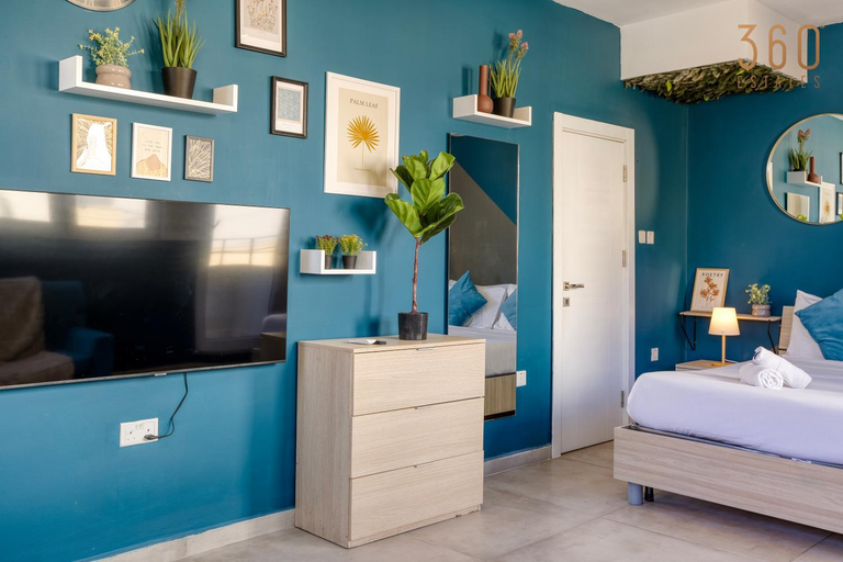 Bedroom 5, Central Paceville Penthouse + Terrace & City Vibes, St Julian's