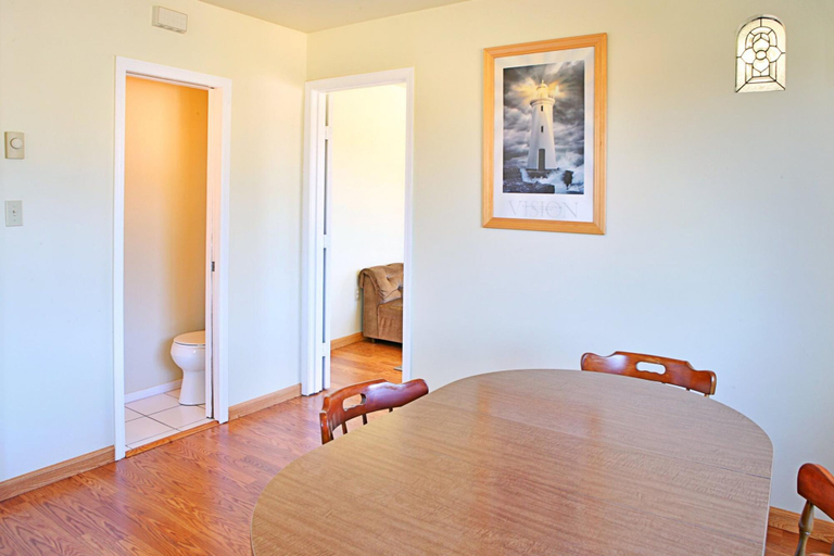Room 3, Top Town Condo at Maris Stella, Grays Harbor