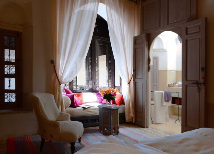 Room 4, Charming Mini Riad 2 Bedrooms Shared Pool, Marrakech