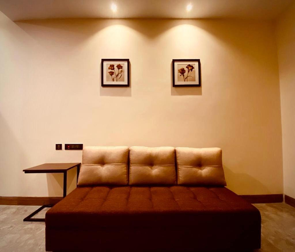 Others 3, La grande suite karaikal, Karaikal