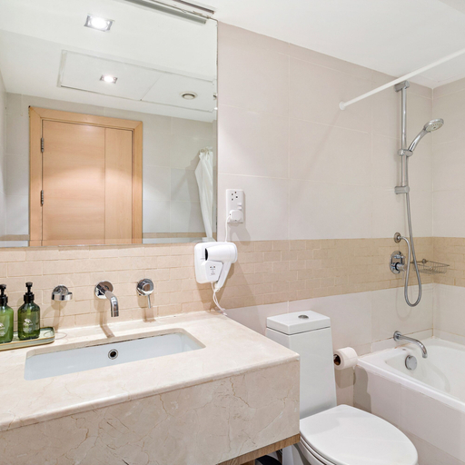 Room 3, Park Island Fairfield - 903 2BD, Dubai