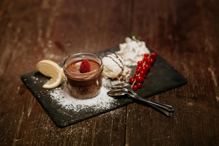 Food & Drinks 5, Hotel Wirt Weissau, Braunau am Inn