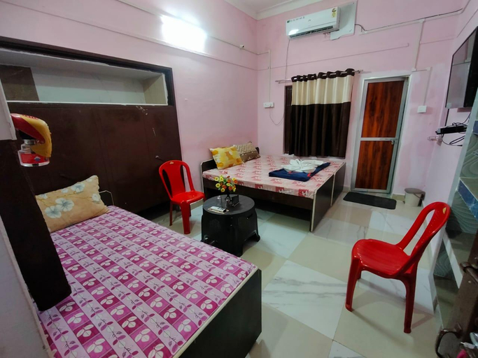 Bedroom 2, ANAND LOK VARANASI, Varanasi