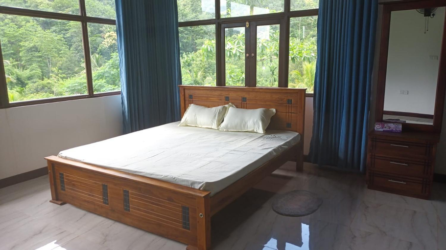 Bedroom 2, The Papa Resort Ambuluwawa, Mawanella