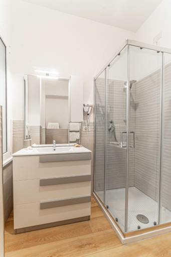 Others 2, Lorena Cozy Rooms - Ospedale Gemelli - WiFi, Rome