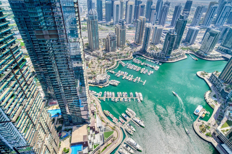 Room 4, High-end Luxe Apt w Marina Views, Dubai