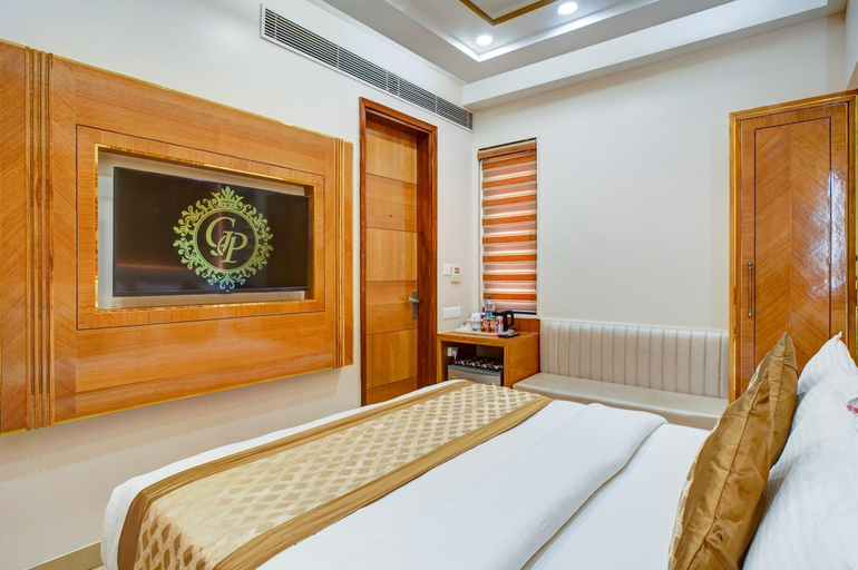 Bedroom 3, Hotel Sonu Dx, Delhi