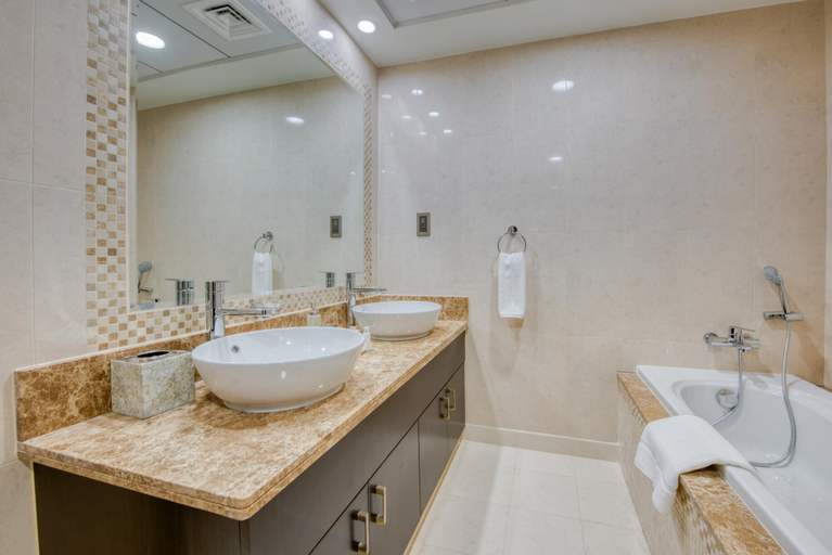 Room 2, Luxury Palm Apartment With Beach Sea View, Dubai
