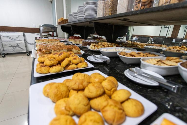 Food & Drinks 5, Turis Hotel & Choperia, Dourados