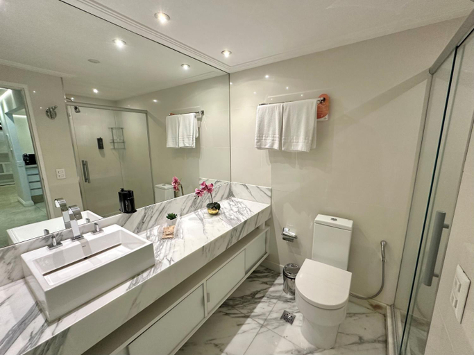 Bathroom 4, Travel Inn Flats Jardins, São Paulo