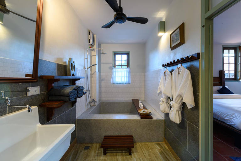 Bedroom 2, Villa Pateh, Sikao
