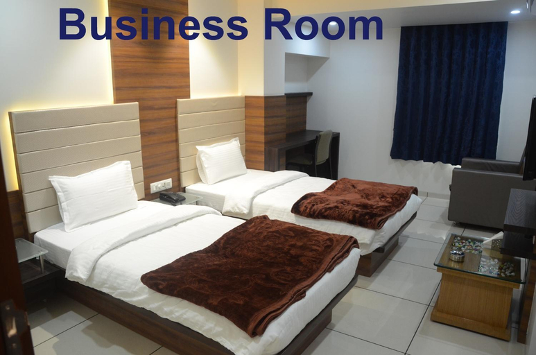 Bedroom 3, Hotel The Furat Inn, Valsad