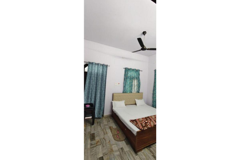 Bedroom, Hotel Mahadev inn, Varanasi