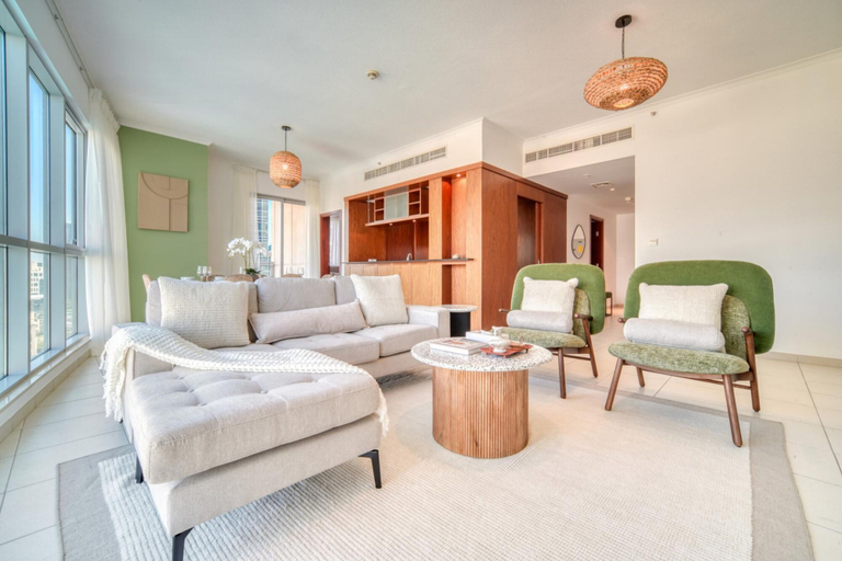 Room 4, Urban Chic Downtown Apt w Dubai Fountain Views, Dubai