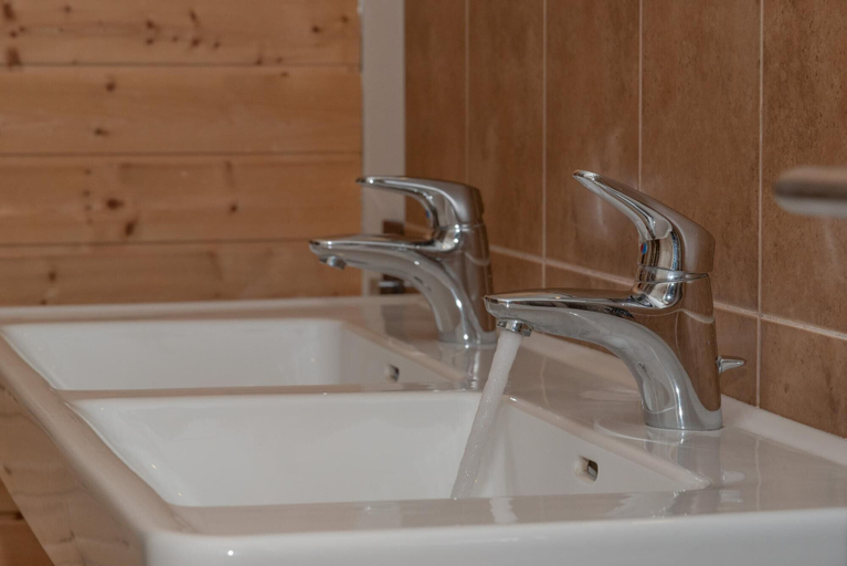 Room 3, Post Residence Apartments 2B Sauna Near ski Lift, Zell am See