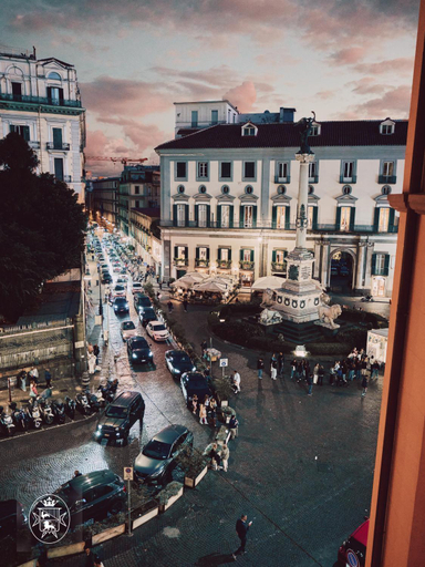 Exterior & Views, Relais Piazza dei Martiri, Napoli
