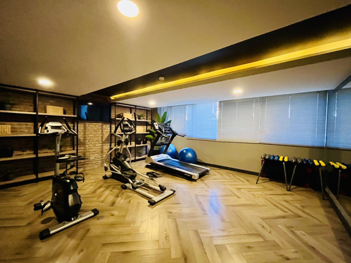 Room 2, Urban Santa Elena Parking Cowork Gym Washer, Cordillera