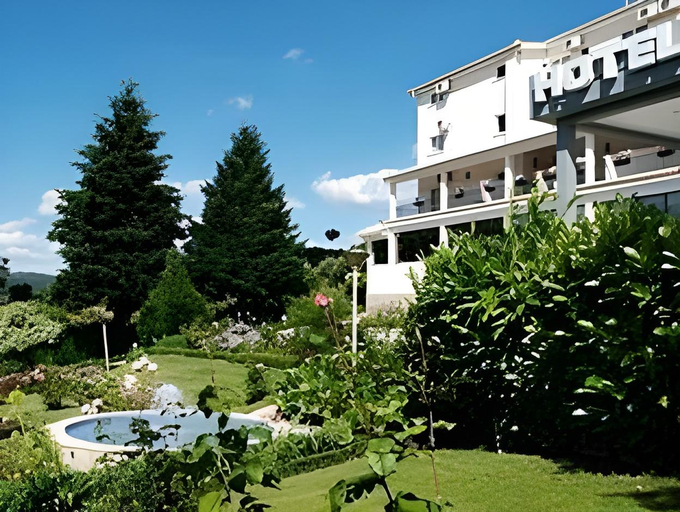 Others 5, Hotel Belsol, Belmonte