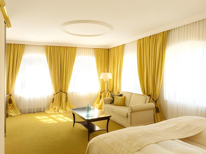Bedroom 2, Hotel Suitess, Dresden