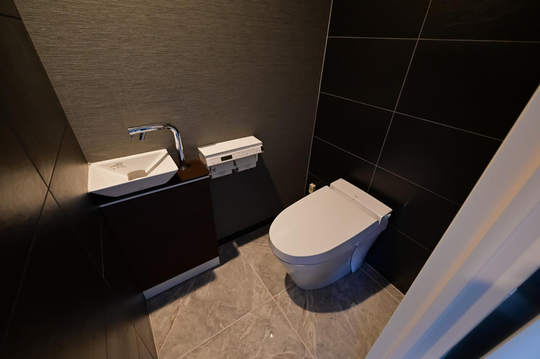 Bathroom 4, Hotel State Tennoji, Osaka