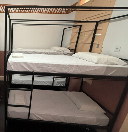 Room 5, HOSTEL MANGUEIROSA, Belém
