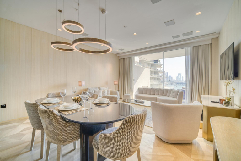 Room 4, Modern Sea View Apt at the Five Palm Jumeirah, Dubai