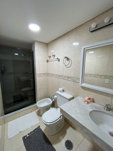 Bathroom 3, Apt Quatre Saisons, Campo Limpo Paulista