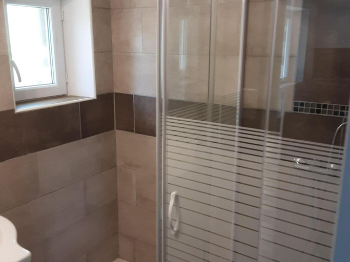 Bathroom 4, Stone House in France with Pool Vineyards, Ardèche