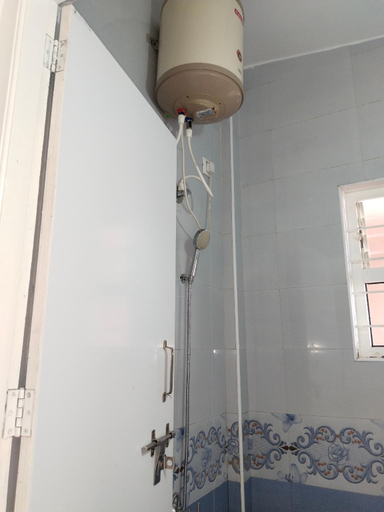 Bathroom 3, ooty dreams cottage, The Nilgiris