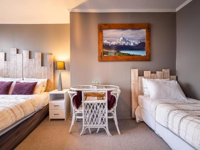 Bedroom 3, Oamaru Backpackers, Waitaki
