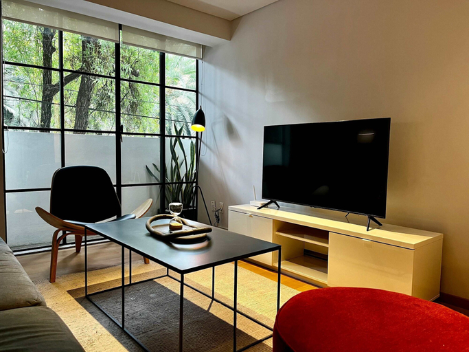 Room 4, w Radiant 2BR in Roma Norte, Mexico City