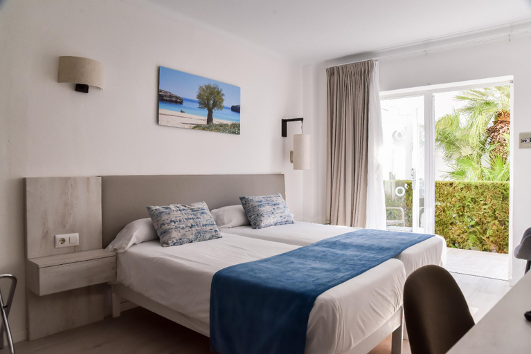 Bedroom 3, Hotel d'Or, Baleares