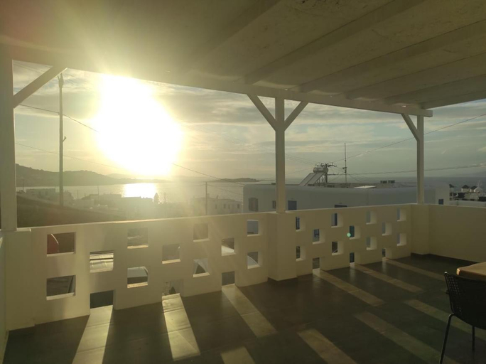 Food & Drinks 4, Fabrica Sunset Apartments, South Aegean