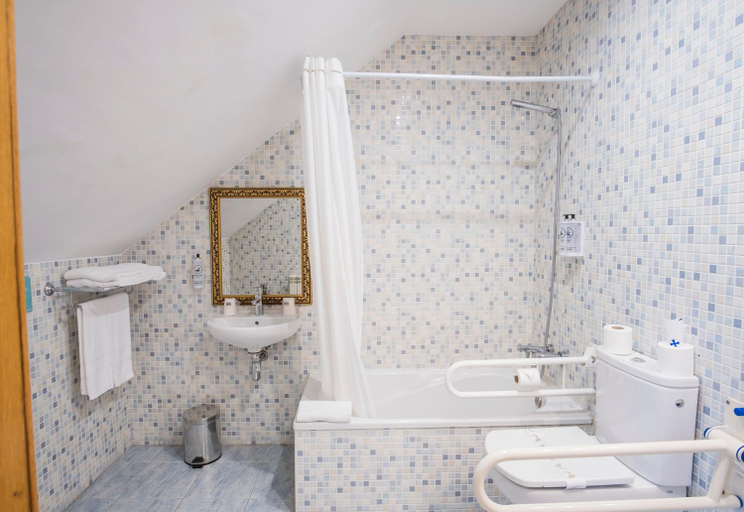 Bathroom 3, Alda Barraña Playa, A Coruña