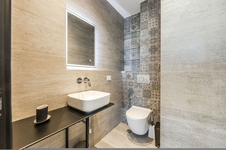 Room 3, Luxury Studio With Free Parking, Sarandës