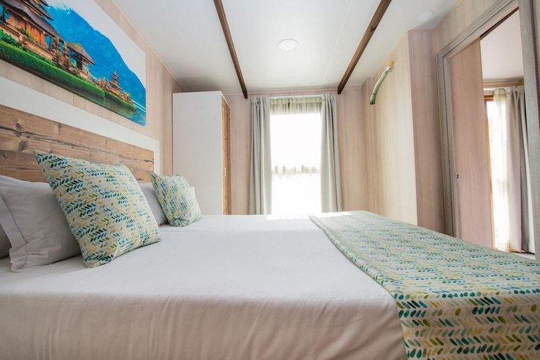 Bedroom 3, Magic Natura Resort, Alicante