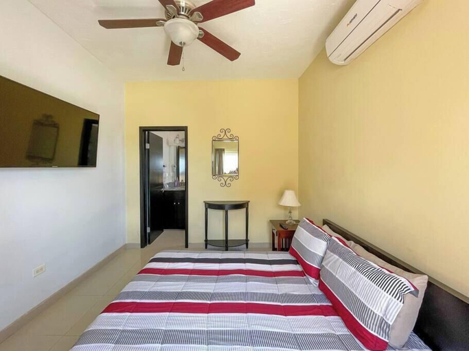 Bedroom 3, Gated 2BR Apartment Near Sandy Beach, Puerto Peñasco