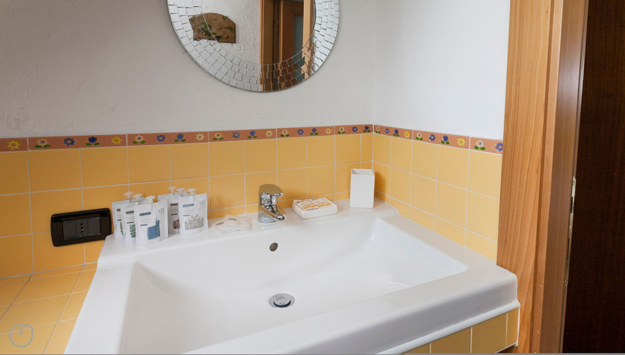 Bathroom 5, Italianway Easy - Panfilo Castaldi 17, Milano
